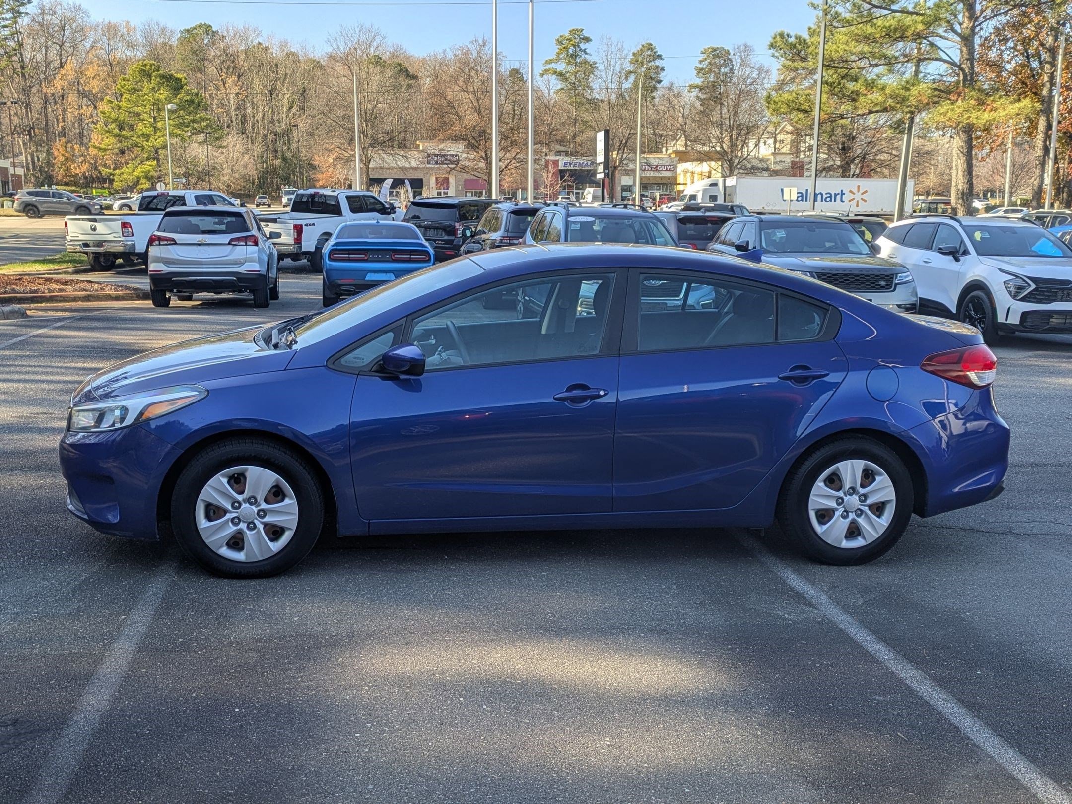 Used 2018 Kia Forte LX image 8
