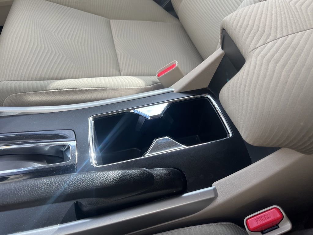 Used 2015 Honda Accord LX image 28