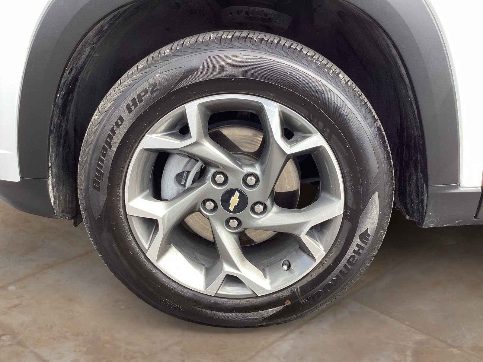 Used 2025 Chevrolet Trax LT FWD image 30