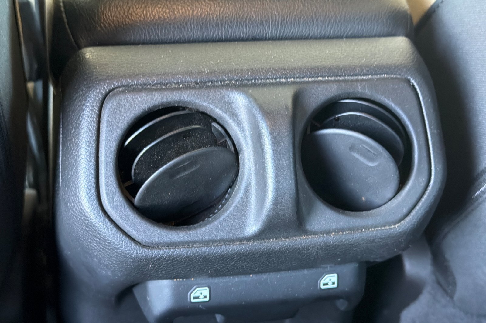 Used 2022 Jeep Gladiator Sport AWD/4WD image 35