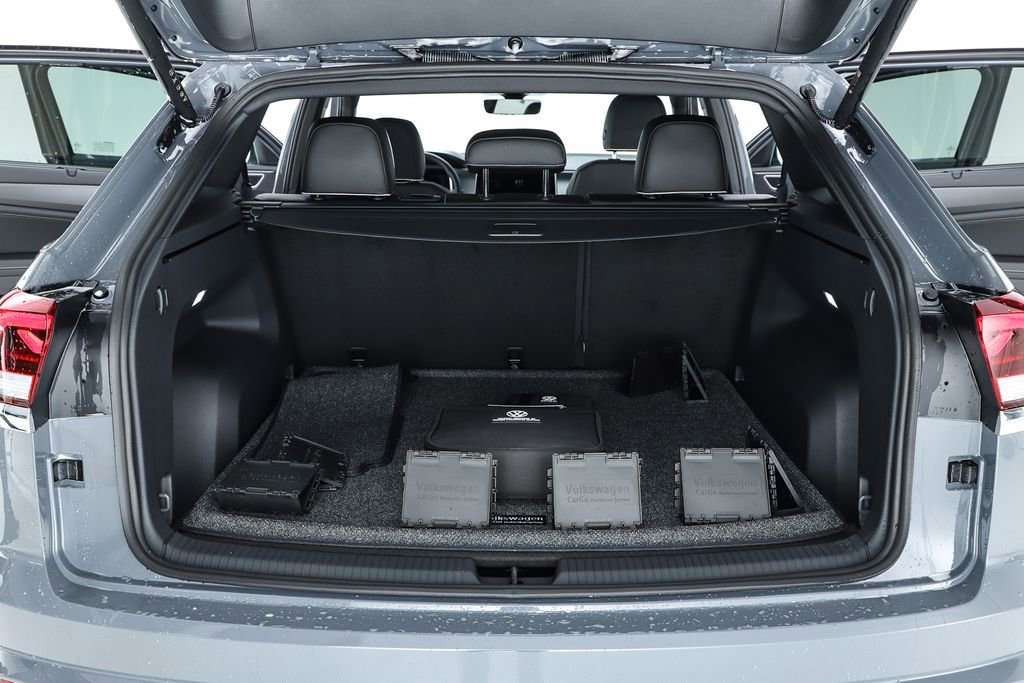 New 2026 Volkswagen Atlas Cross Sport SEL Premium R-Line image 68