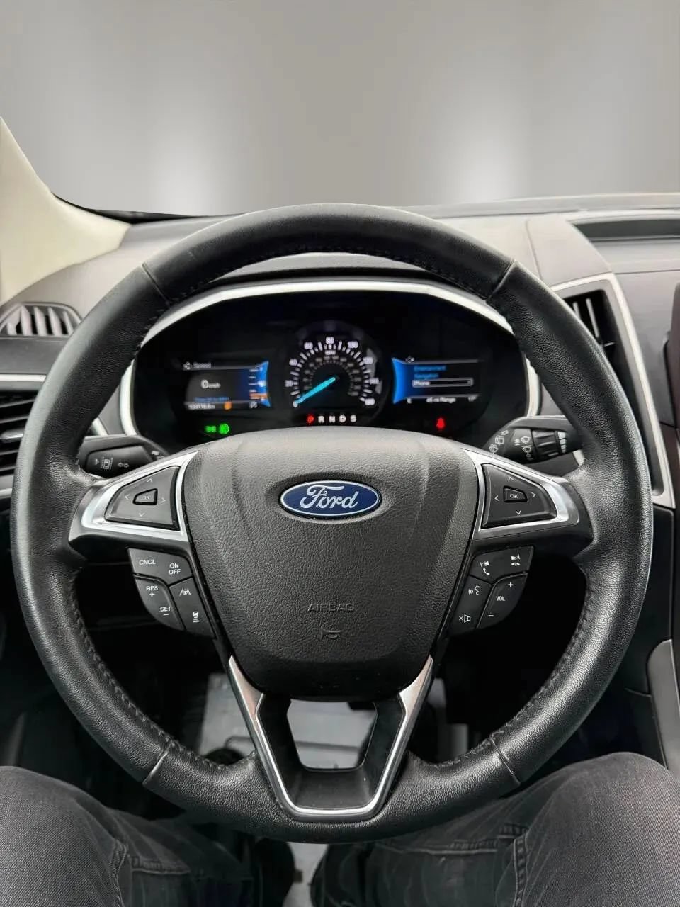 Used 2021 Ford Edge SEL w/ Cargo Accessory Package AWD/4WD image 17