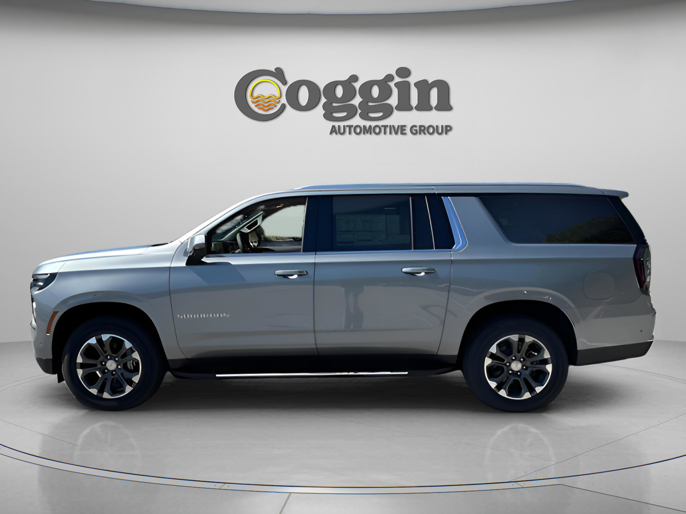 New 2026 Chevrolet Suburban LT w/ Comfort Package