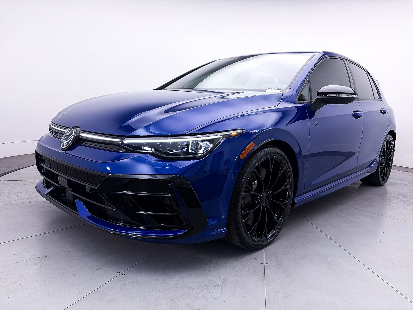 Used 2025 Volkswagen Golf R Black Edition AWD/4WD image 14
