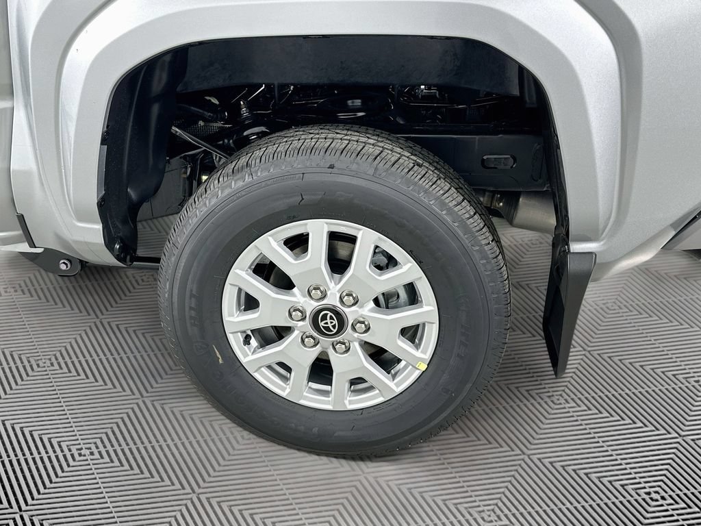 New 2026 Toyota Tacoma SR5 AWD/4WD image 15