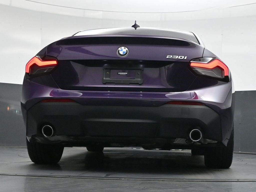 Used 2022 BMW 230i Coupe w/ Premium Package 2 RWD image 35