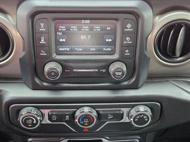 Used 2019 Jeep Wrangler Sport AWD/4WD image 14