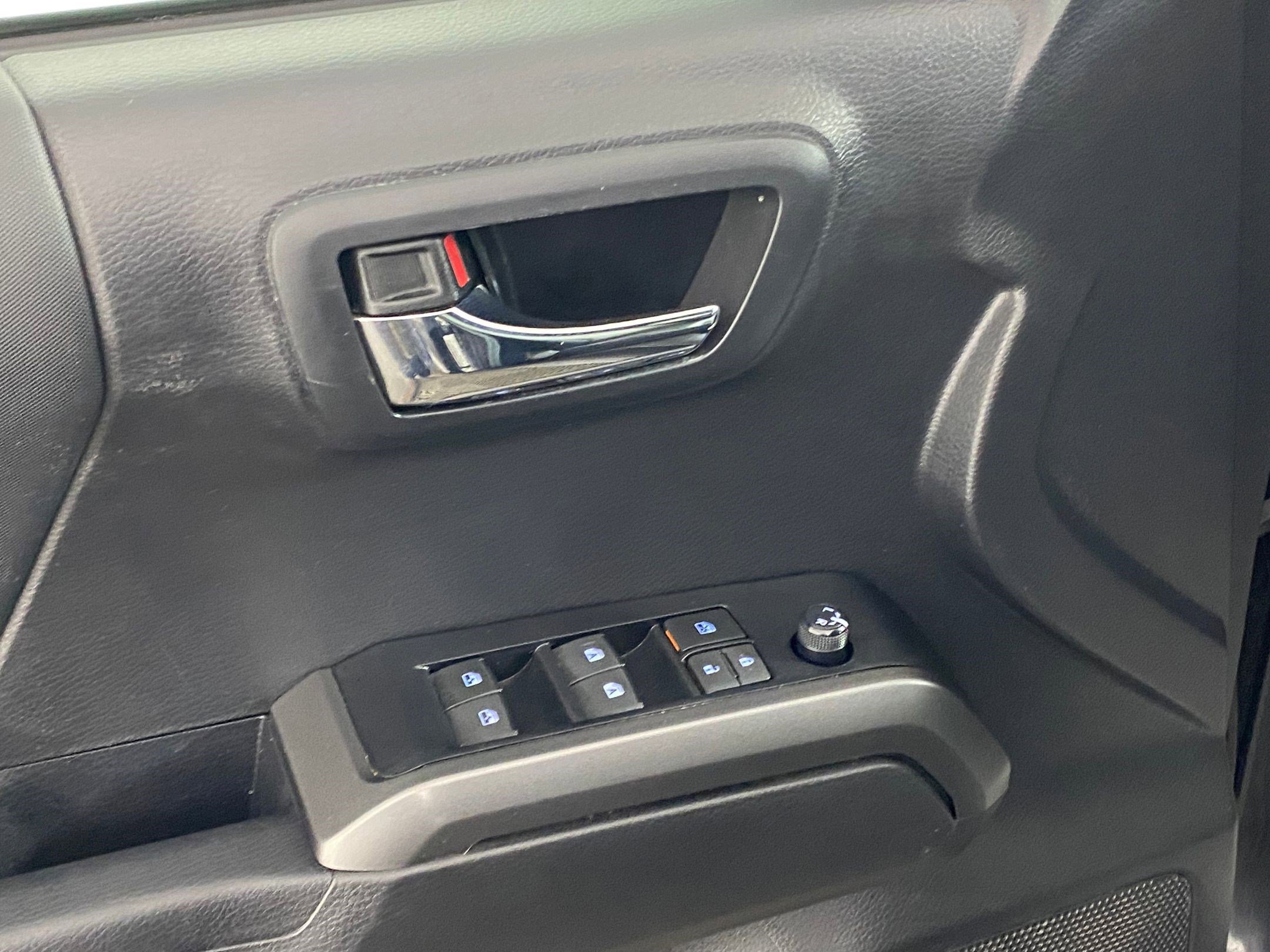 Used 2023 Toyota Tacoma TRD Sport w/ Advanced Technology Package image 24