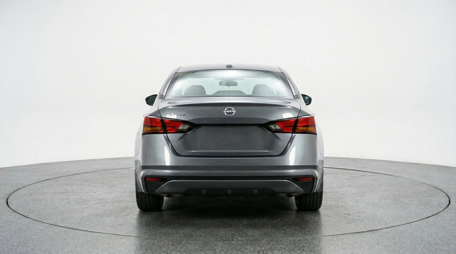 Used 2025 Nissan Altima 2.5 SV FWD image 7