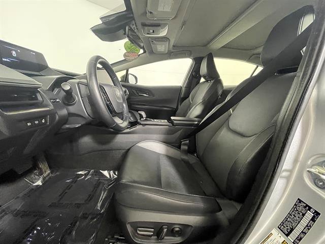 Used 2023 Toyota Prius Limited AWD/4WD image 9