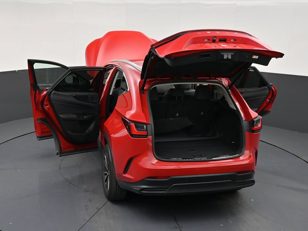 Used 2025 Lexus NX 250 FWD w/ Accessory Package (K3) image 32