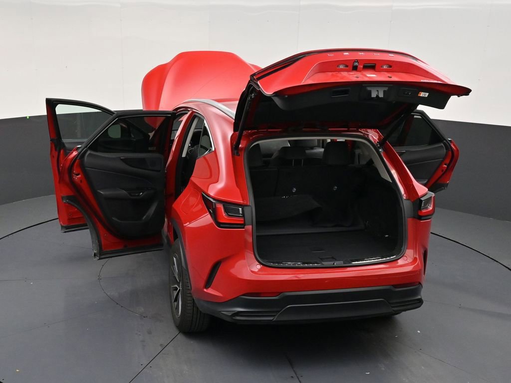Used 2025 Lexus NX 250 FWD w/ Accessory Package (K3) image 32