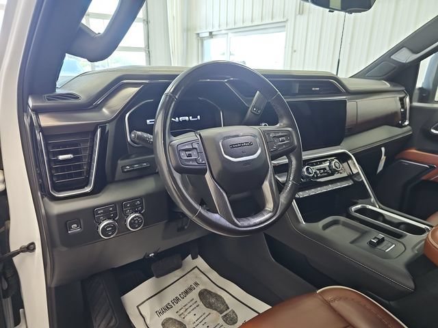 Used 2024 GMC Sierra 3500 Denali Ultimate AWD/4WD image 36