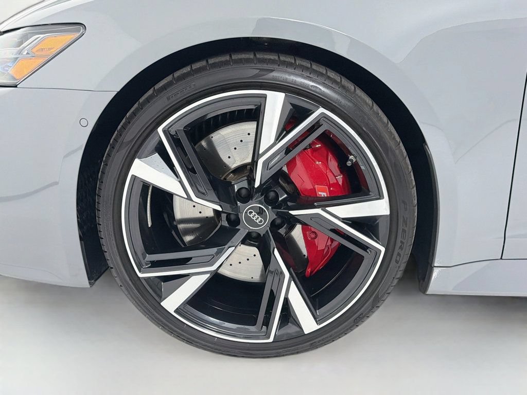 Certified 2022 Audi RS 6 w/ Executive Package AWD/4WD image 33