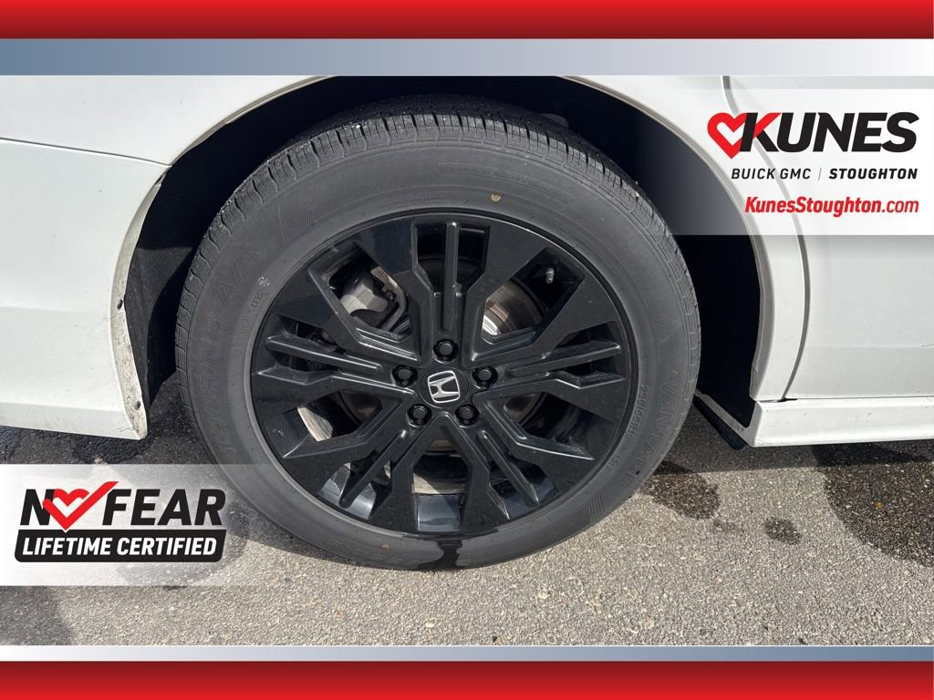 Used 2025 Honda Odyssey Sport-L image 14