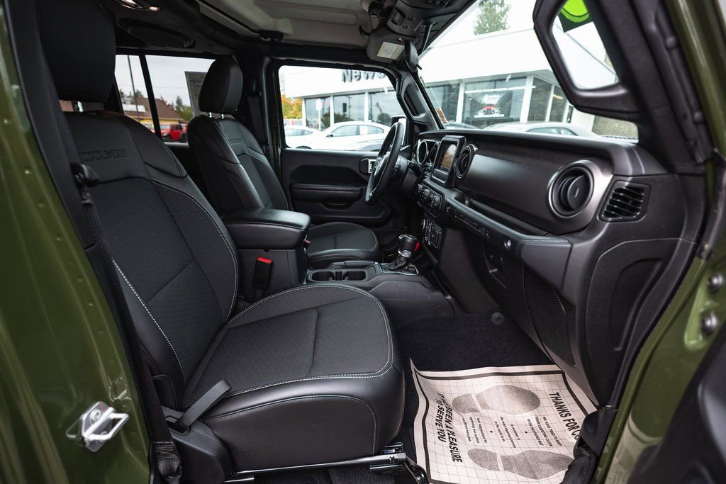 Used 2023 Jeep Wrangler Freedom Edition image 29