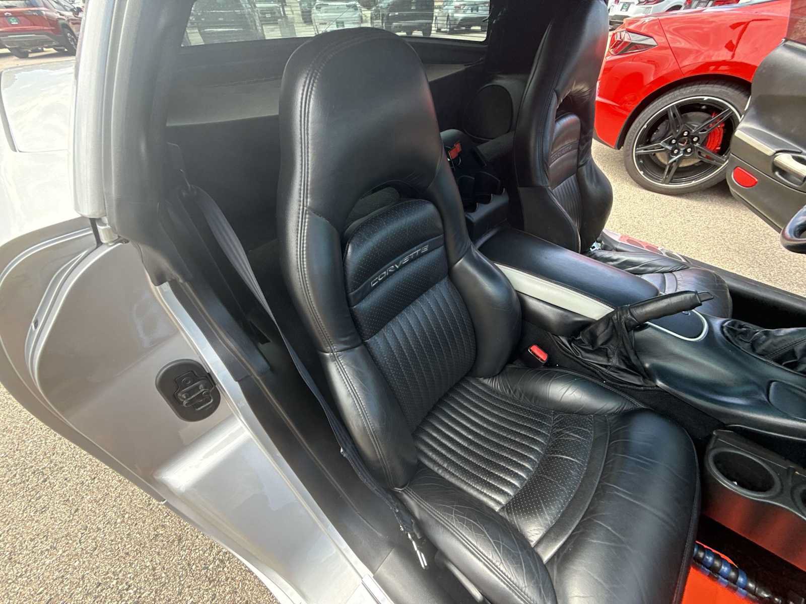 Used 1997 Chevrolet Corvette Coupe w/ Memory Pkg RWD image 25