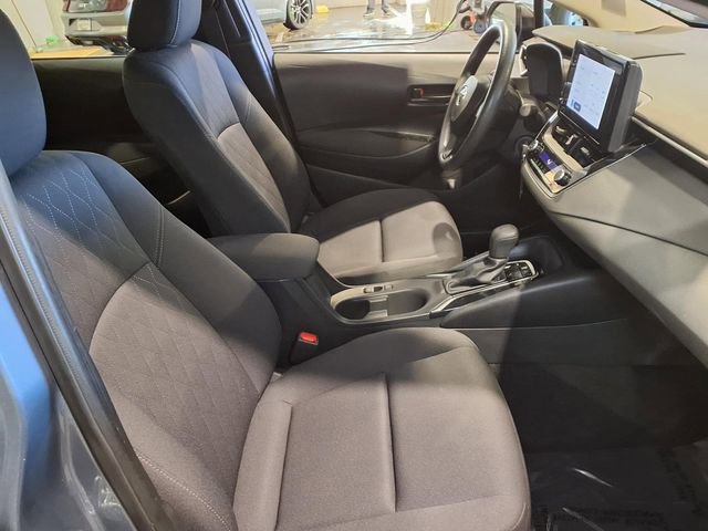 Used 2024 Toyota Corolla LE image 29