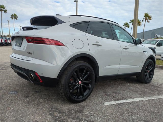 Used 2020 Jaguar E-PACE SE image 4