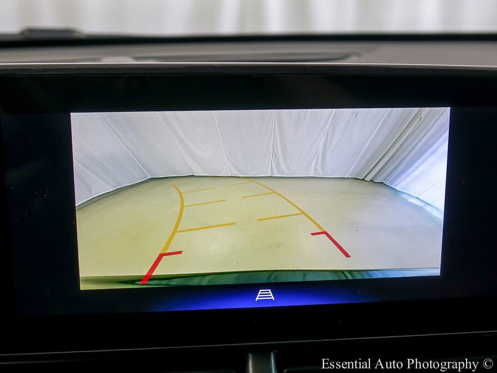 Used 2025 Chevrolet Trax LT w/ Driver Confidence Package FWD image 15