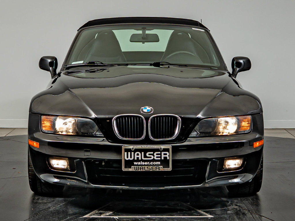 Used 2001 BMW Z3 2.5i RWD image 3
