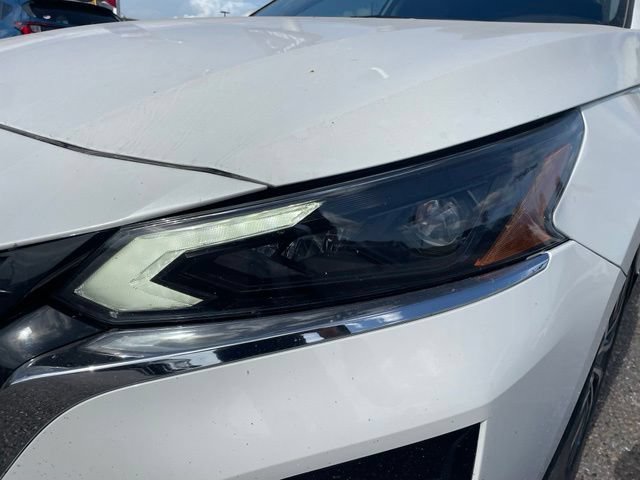 Used 2023 Nissan Altima 2.5 SV FWD image 4