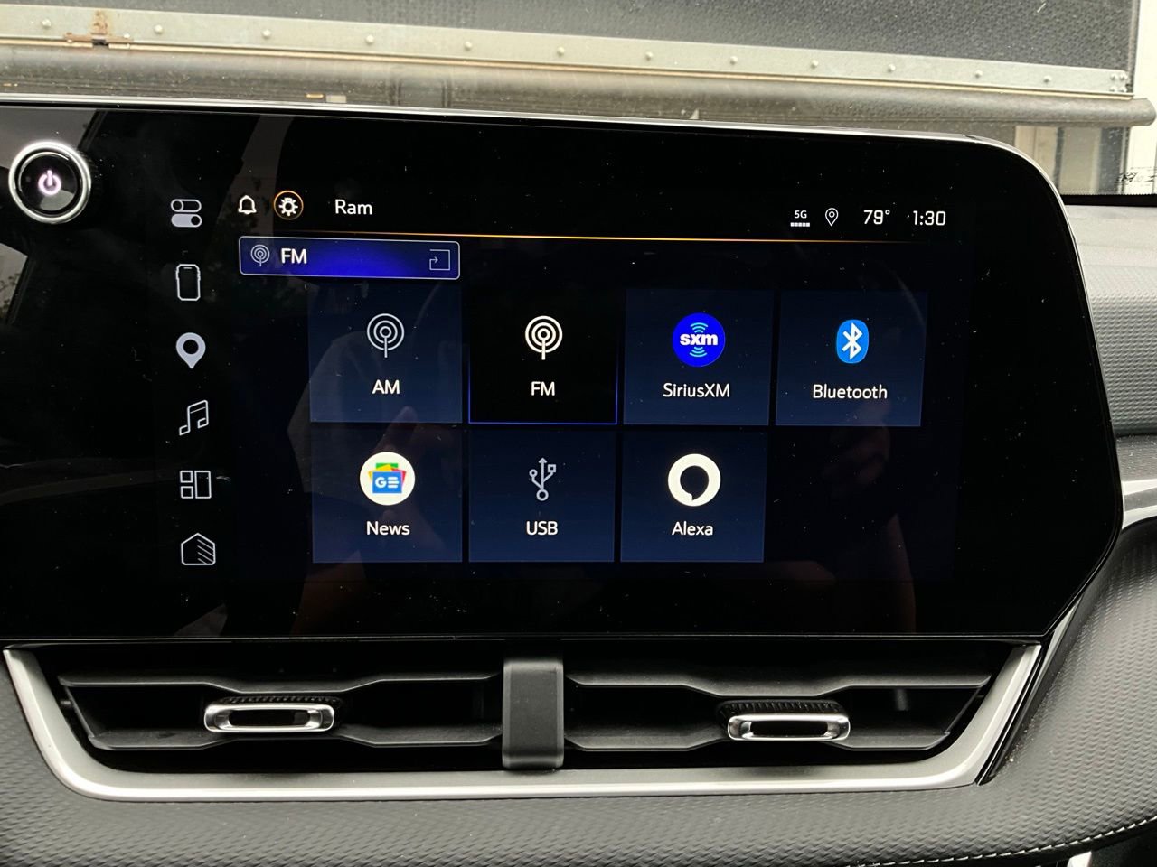 Used 2025 Chevrolet Equinox LT FWD image 29