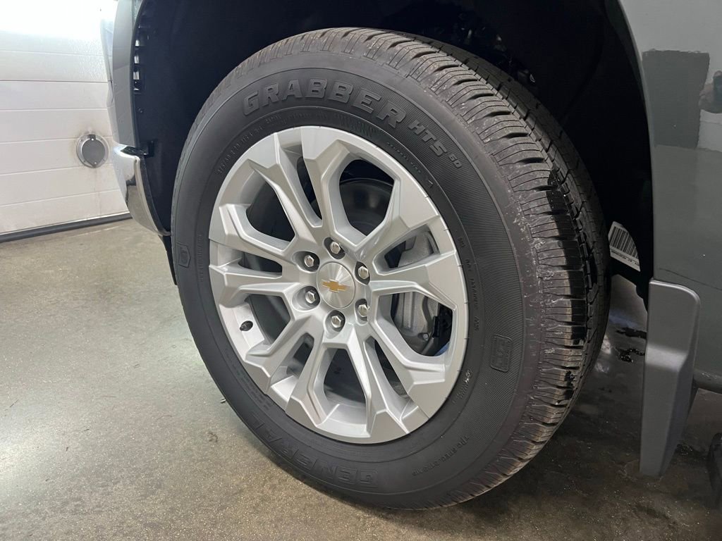 New 2025 Chevrolet Silverado 1500 LTZ w/ LTZ Convenience Package II image 16