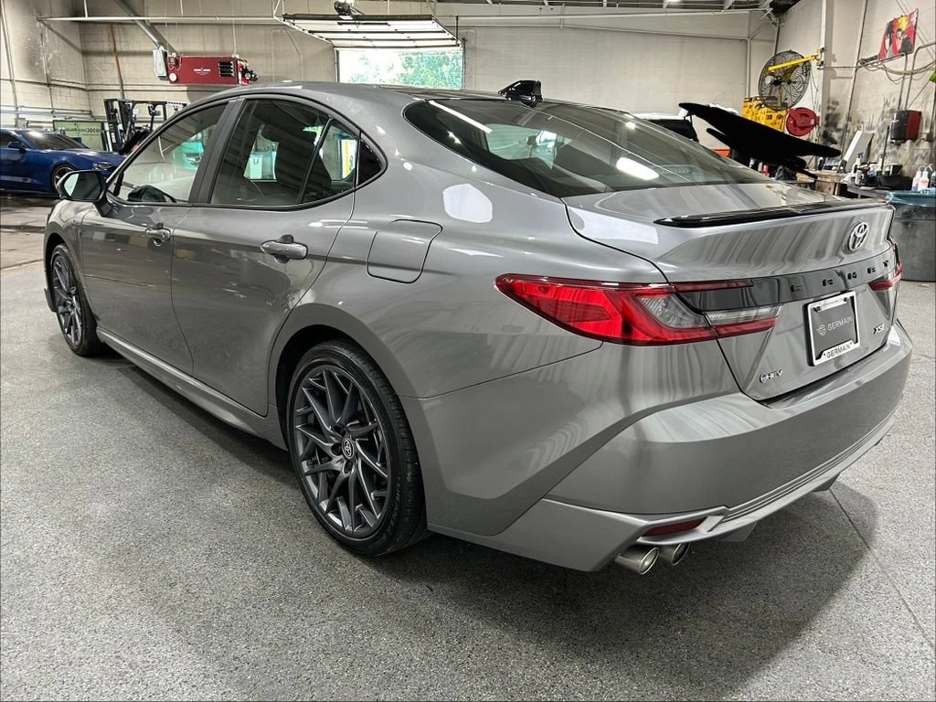 Used 2025 Toyota Camry XSE FWD image 7