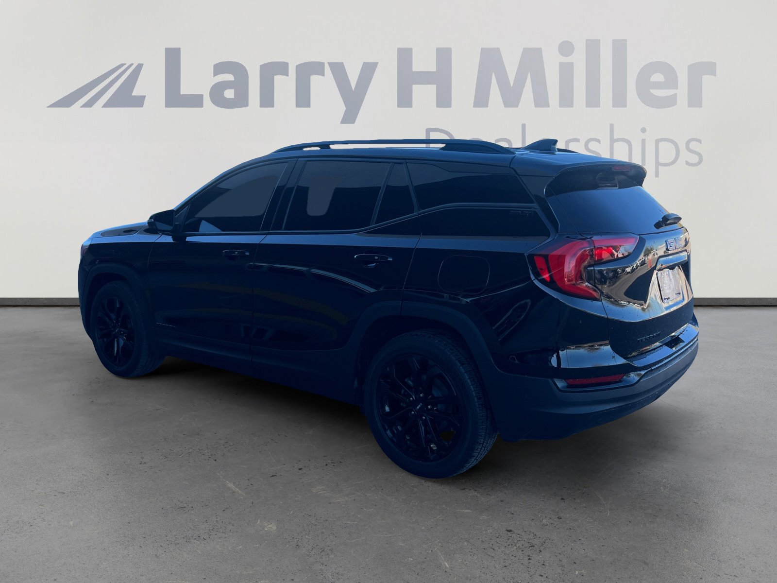 Used 2020 GMC Terrain SLT w/ Preferred Package image 3