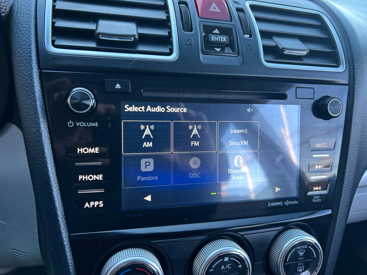 Used 2017 Subaru Forester 2.5i Premium w/ All-Weather Package image 12