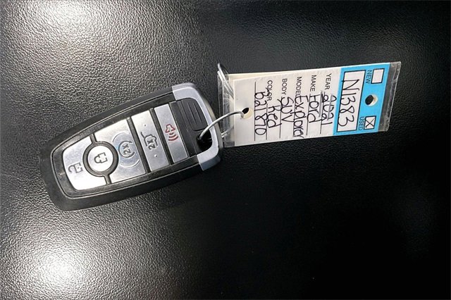Used 2021 Ford Explorer XLT image 37