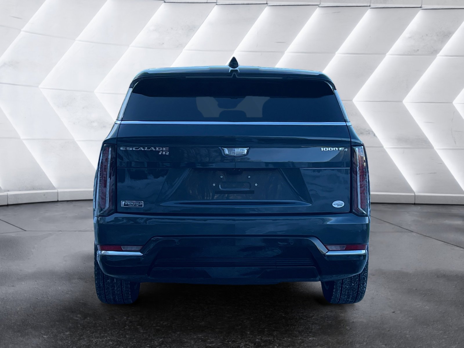 Used 2025 Cadillac Escalade IQ Luxury 2 image 5