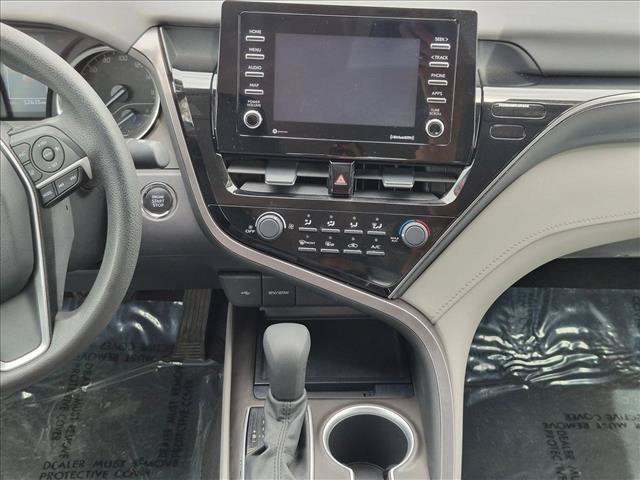 Used 2021 Toyota Camry LE w/ Convenience Package FWD image 11