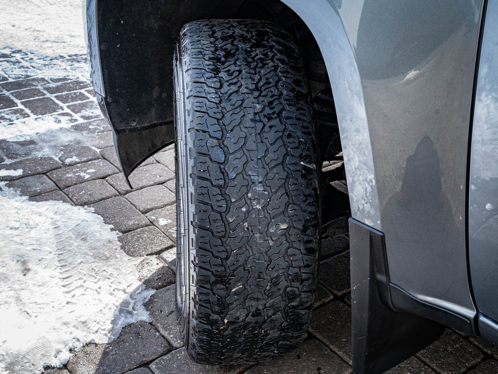 Used 2022 GMC Canyon AT4 image 41