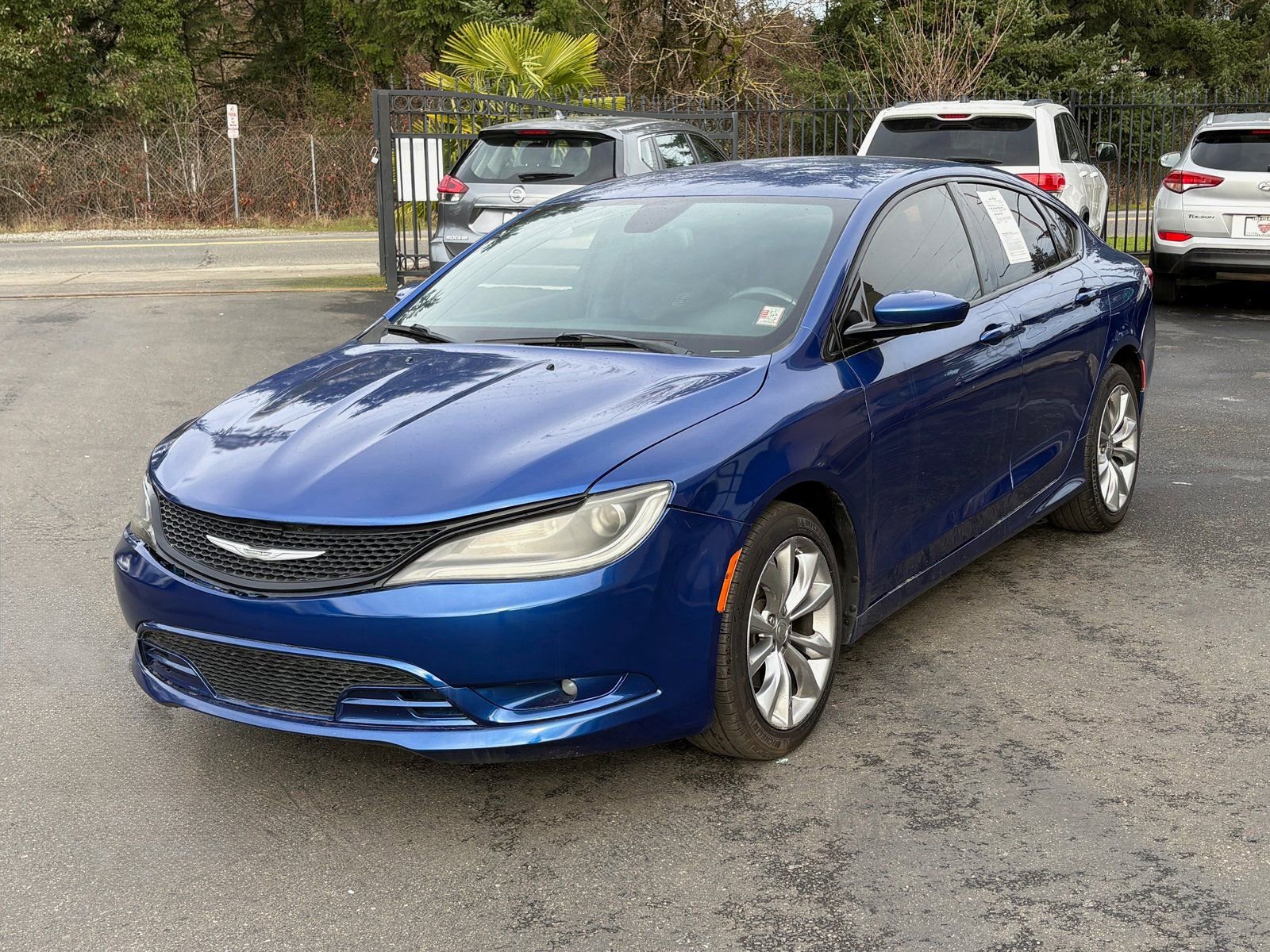 Used 2015 Chrysler 200 S image 3
