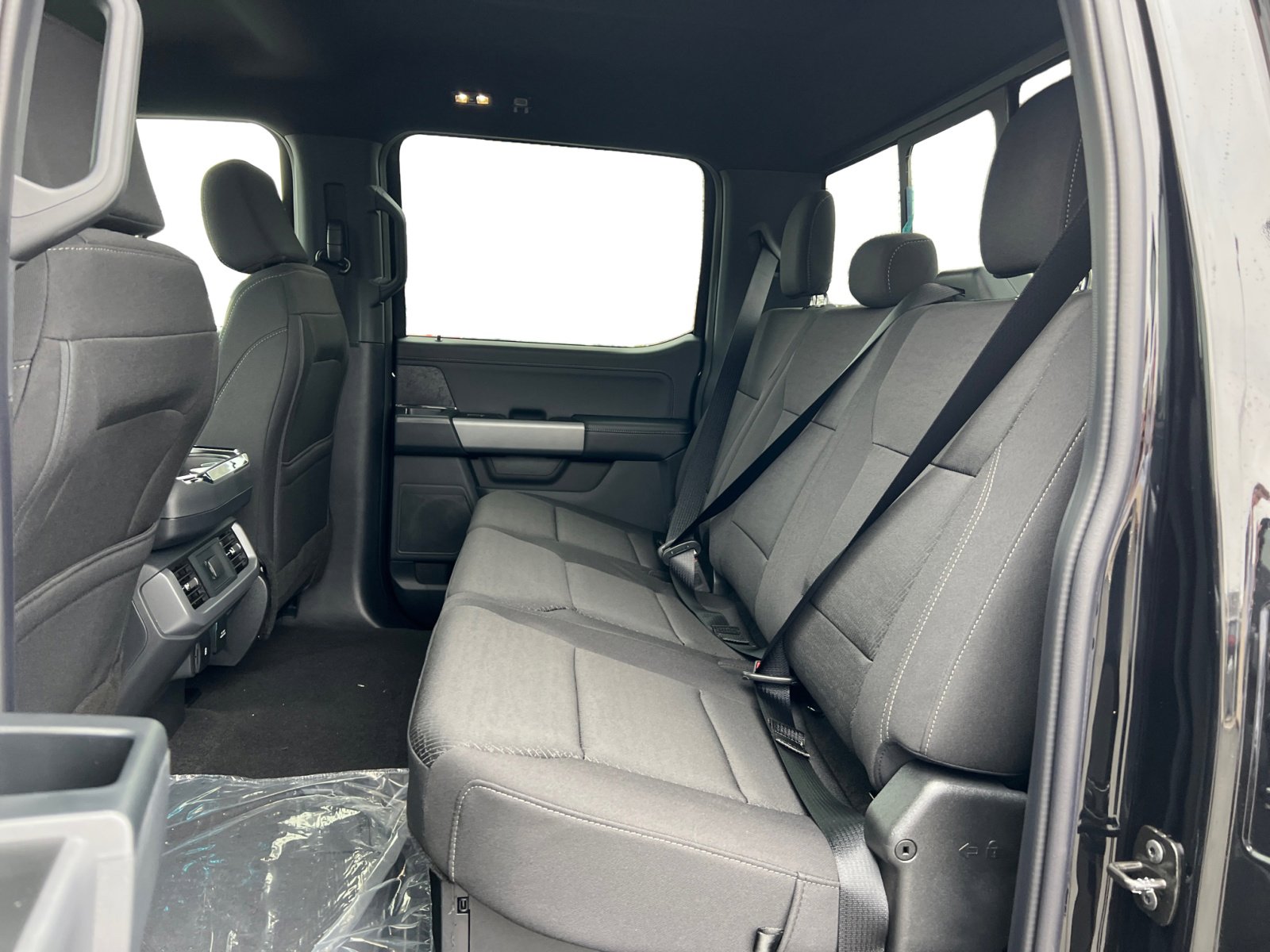 New 2025 Ford F150 XLT w/ Equipment Group 302A MID image 16