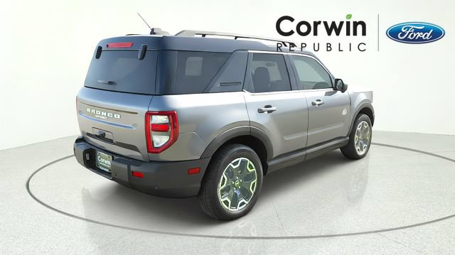 Certified 2025 Ford Bronco Sport Outer Banks w/ Outer Banks Tech Package+ AWD/4WD image 8