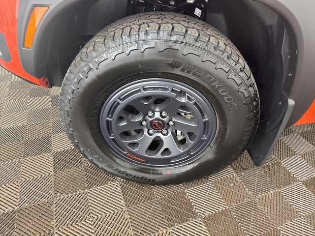 New 2026 Nissan Frontier PRO-4X w/ Pro-4x Convenience Package image 25