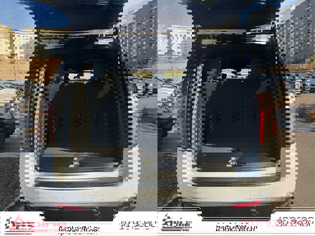 Used 2024 Chevrolet Tahoe LT image 20