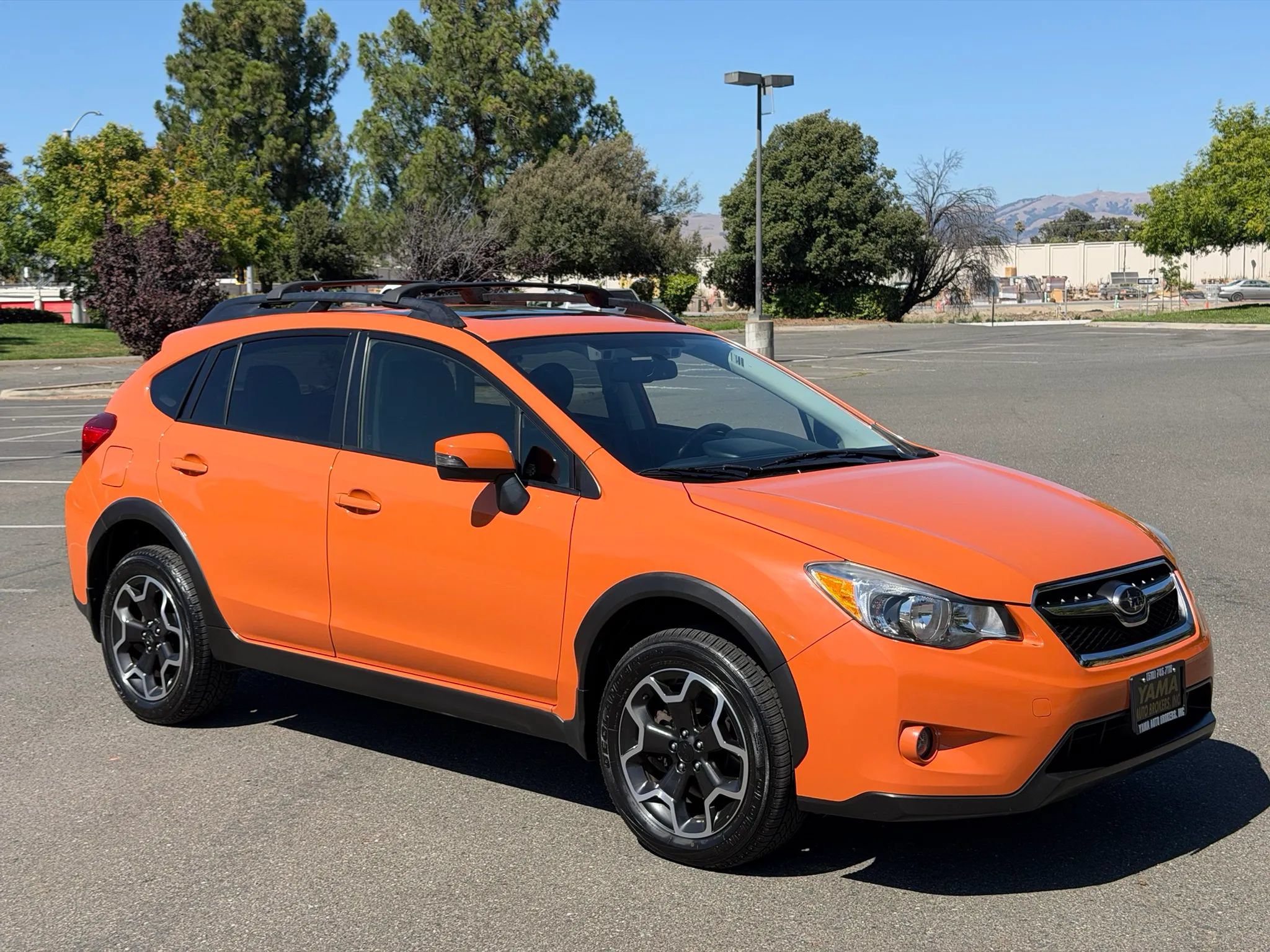 Used 2015 Subaru XV Crosstrek 2.0i Limited AWD/4WD image 7