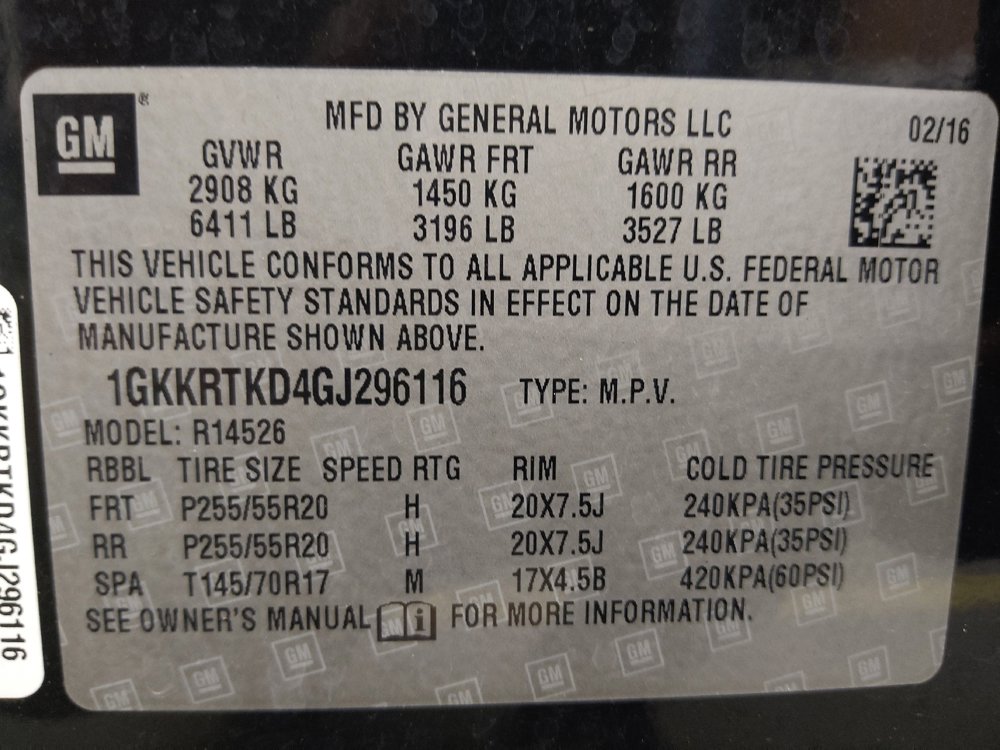 Used 2016 GMC Acadia Denali FWD image 33