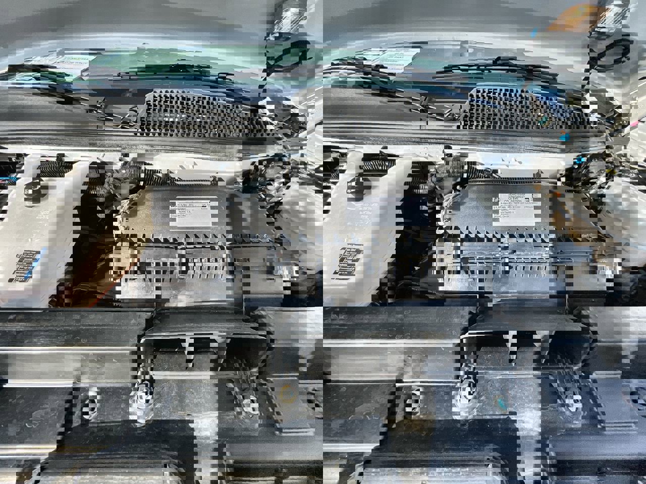 Used 2022 Chevrolet Express 3500 LS image 18