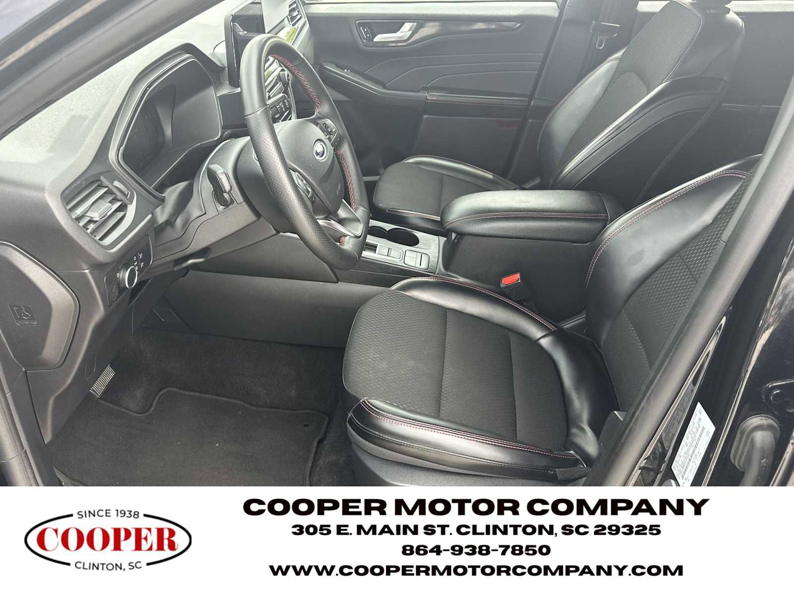 Used 2025 Ford Escape ST-Line FWD image 9
