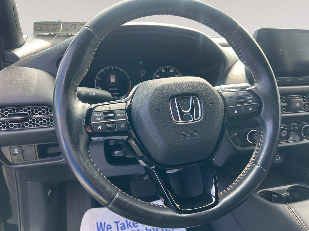 Used 2023 Honda HR-V Sport image 12