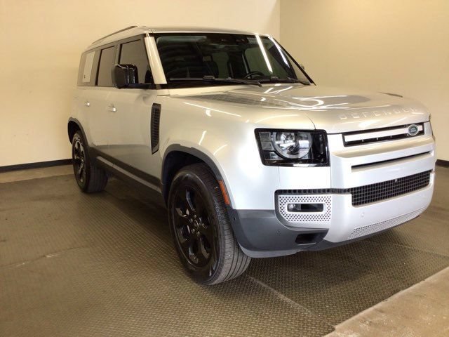 Used 2020 Land Rover Defender 110 SE AWD/4WD video 1