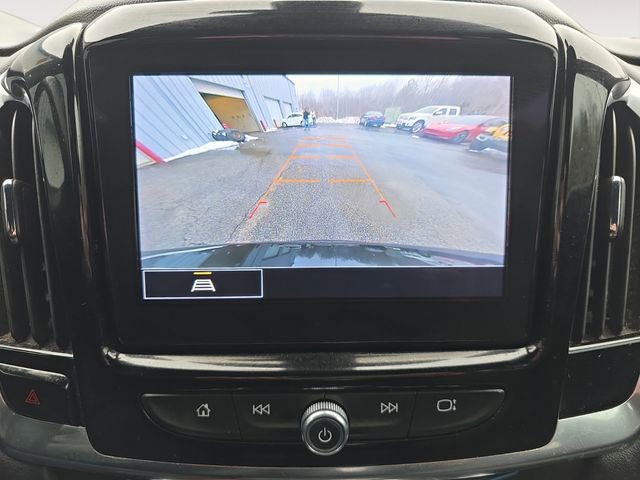 Used 2022 Chevrolet Traverse LT image 27