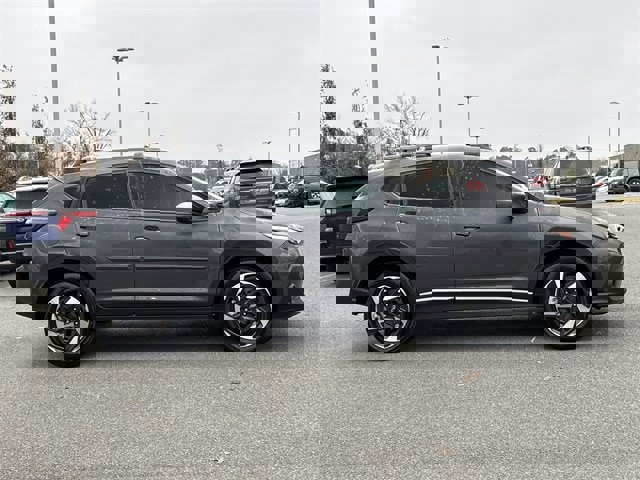 Certified 2025 Subaru Crosstrek 2.5i Limited w/ Popular Package #3A image 2