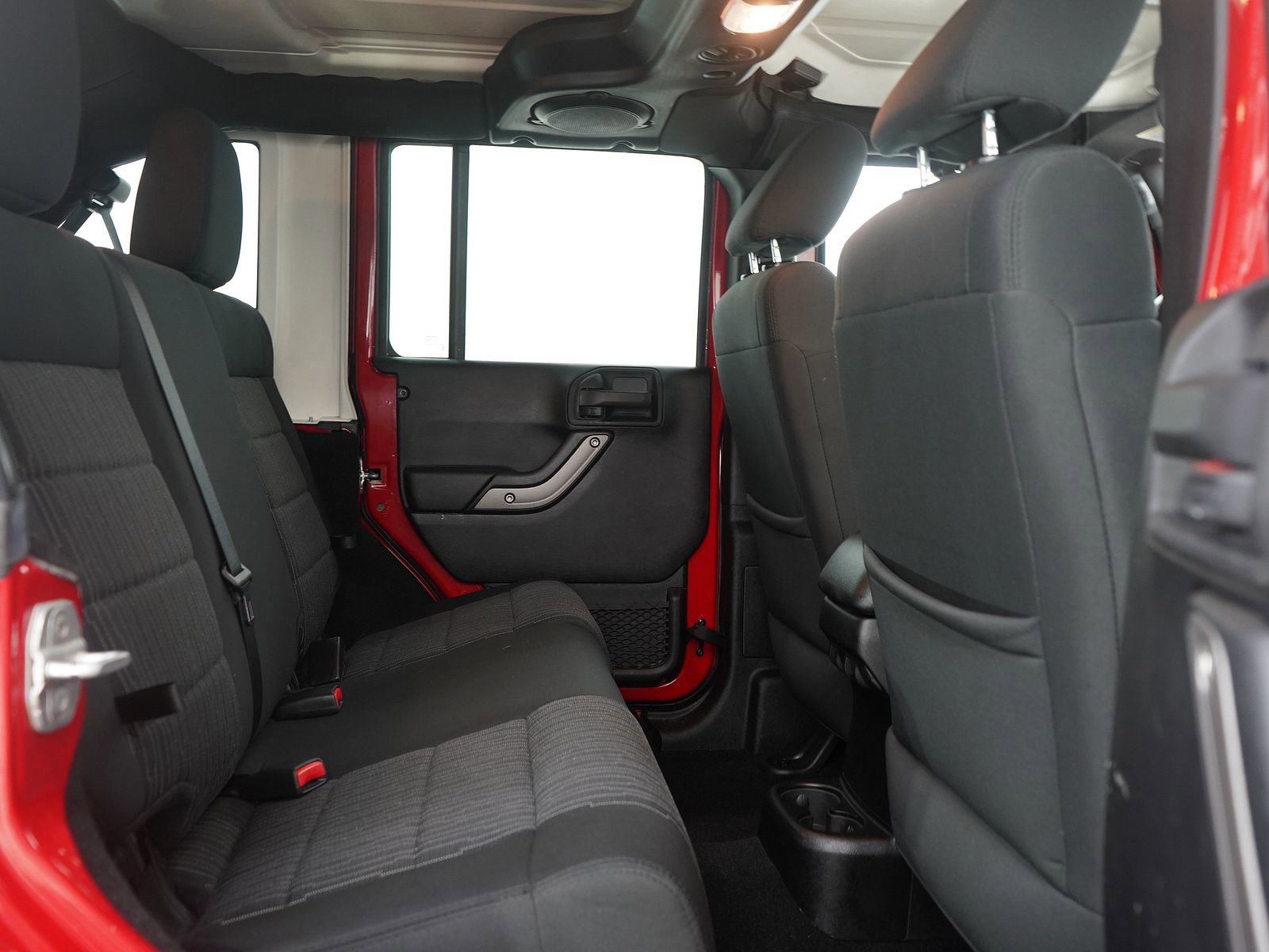 Used 2012 Jeep Wrangler Unlimited Sport image 12