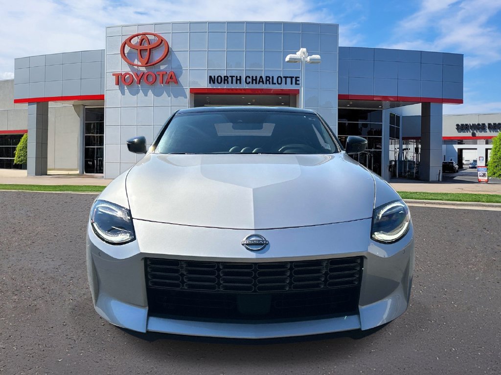 Used 2024 Nissan Z Performance w/ Floor Mat Package RWD image 3